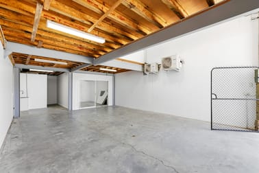 8/23 Hutchinson Street Burleigh Heads QLD 4220 - Image 3