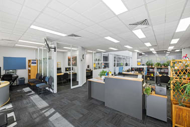 Click to view all images 4/91 Hume Street Wodonga VIC 3690 - Image 2