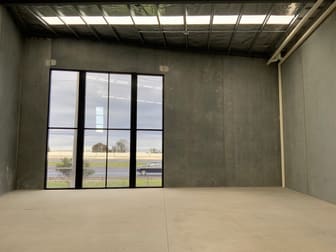 26 Jimmy Place Laverton North VIC 3026 - Image 2