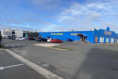 Click to view all images 424 North East Road Windsor Gardens SA 5087 - Image 2