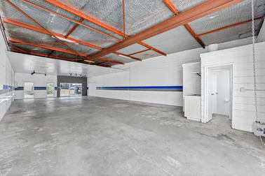 Click to view all images 1/17 Prindiville Drive Wangara WA 6065 - Image 3