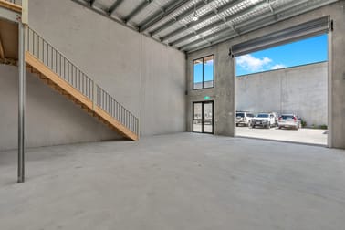 Click to view all images 3 & 4/21 Dacmar Road Coolum Beach QLD 4573 - Image 3