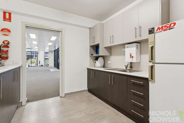 Click to view all images 21 Bate Close Pakenham VIC 3810 - Image 3