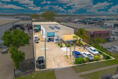 43 Suscatand Street Rocklea QLD 4106 - Image 1