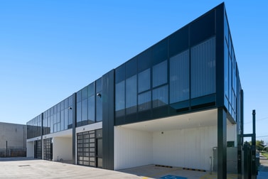 Click to view all images 5/61 Slater Parade Keilor East VIC 3033 - Image 3