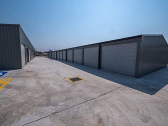 Click to view all images 1 Andrew Street Singleton NSW 2330 - Image 3