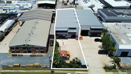 Click to view all images 1/5 Brendan Drive Nerang QLD 4211 - Image 2
