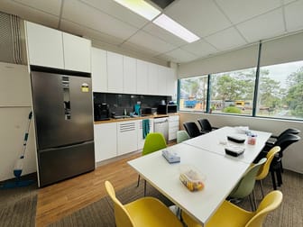 Click to view all images 4/68 Oxford Road Ingleburn NSW 2565 - Image 3