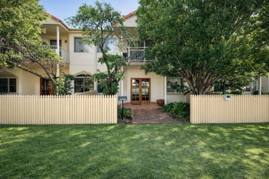 Click to view all images 3/107a Fitzroy Street Warwick QLD 4370 - Image 2