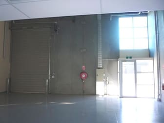 Click to view all images Whole/43 Fennell Street Port Melbourne VIC 3207 - Image 2