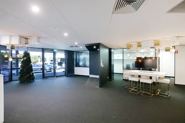 Click to view all images 3/8 Belmont Avenue Belmont WA 6104 - Image 3