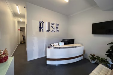 Click to view all images 11 BLACKBURN RD. Blackburn VIC 3130 - Image 2