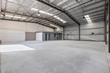 Click to view all images 3/33 Rodney Road North Geelong VIC 3215 - Image 3