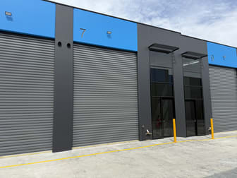 Click to view all images Unit 7/40 Danaher Drive South Morang VIC 3752 - Image 2