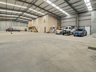 Click to view all images 156 Riverside Place Morningside QLD 4170 - Image 2