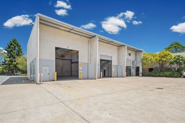 Click to view all images 225 Queensport Road Murarrie QLD 4172 - Image 1