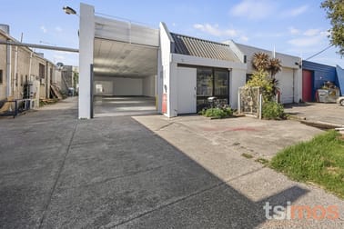 Click to view all images 1 Nicholls Court Mordialloc VIC 3195 - Image 2