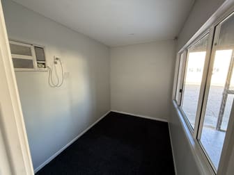 Click to view all images 4/19 Moonbi Street Brendale QLD 4500 - Image 3