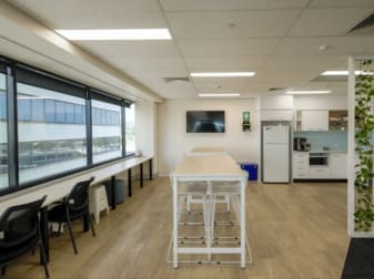 Level 7 Suite 7.02/301 Coronation Drive Milton QLD 4064 - Image 3