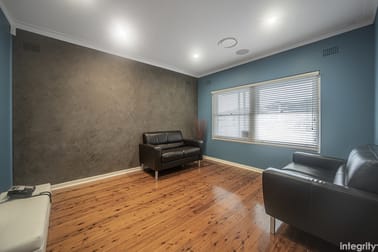 75 Osborne Street Nowra NSW 2541 - Image 2