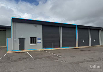 7/186 Hugh Street Currajong QLD 4812 - Image 1