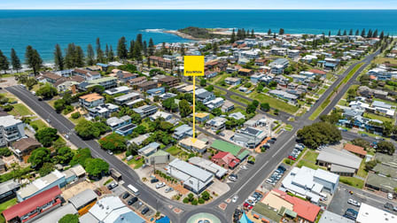 2/22 Yamba Street Yamba NSW 2464 - Image 1