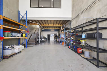 Click to view all images 2/1305 Lytton Road Hemmant QLD 4174 - Image 2