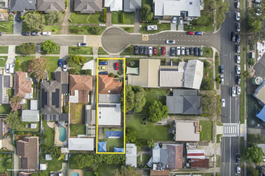 Click to view all images 2 Chipilly Avenue Engadine NSW 2233 - Image 2