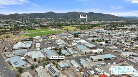7 Avro Street Tamworth NSW 2340 - Image 2