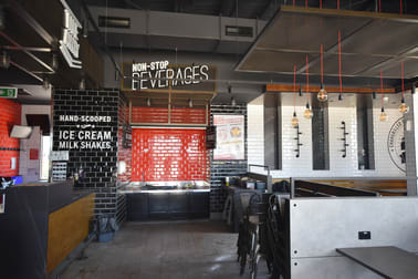 Click to view all images 196a Melbourne Road Wodonga VIC 3690 - Image 2