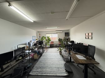 Click to view all images 412 Logan Road Stones Corner QLD 4120 - Image 3