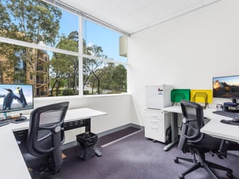 Click to view all images 1.04/25 Solent Circuit Norwest NSW 2153 - Image 3