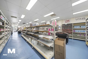 Click to view all images 3/82-84 Captain Cook Drive Caringbah NSW 2229 - Image 3