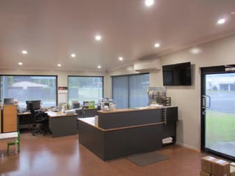 Click to view all images 194 Hartley Street Bungalow QLD 4870 - Image 3