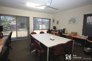 38 Bakewell Street Cranbourne VIC 3977 - Image 3