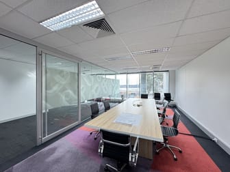 Click to view all images First Floor/672 Lorimer Street Port Melbourne VIC 3207 - Image 3