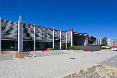 82 Discovery Drive Bibra Lake WA 6163 - Image 2