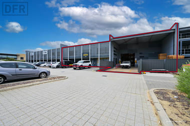 82 Discovery Drive Bibra Lake WA 6163 - Image 3