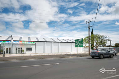 Click to view all images 241 Commercial Street West Mount Gambier SA 5290 - Image 1
