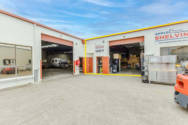 Click to view all images 4/14 Hilldon Court Nerang QLD 4211 - Image 1