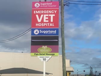 Click to view all images 1/10 Heidke Street Avoca QLD 4670 - Image 3