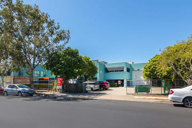 1/77 Riverside Place Morningside QLD 4170 - Image 2