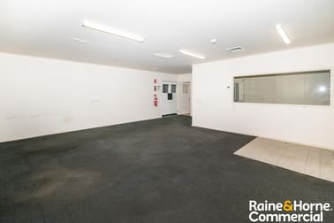 12 Mortimer Place Wagga Wagga NSW 2650 - Image 2