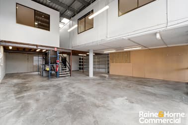 Click to view all images 2/27 Magura Street Enoggera QLD 4051 - Image 2