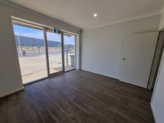 Click to view all images 1/22 Shearer Drive Seaford SA 5169 - Image 3