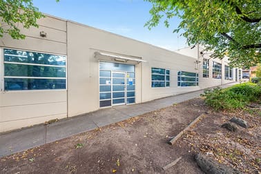 2/18 Clarke Street Lilydale VIC 3140 - Image 1