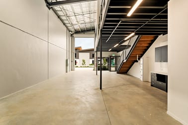 Click to view all images 7/15 Aldinga Street Brendale QLD 4500 - Image 1