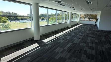 Click to view all images 70 Kent Street Deakin ACT 2600 - Image 2