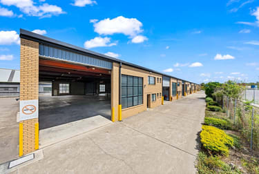 Click to view all images 56 Aquarium Avenue Hemmant QLD 4174 - Image 3