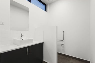 5/40D Wallace Avenue Point Cook VIC 3030 - Image 2
